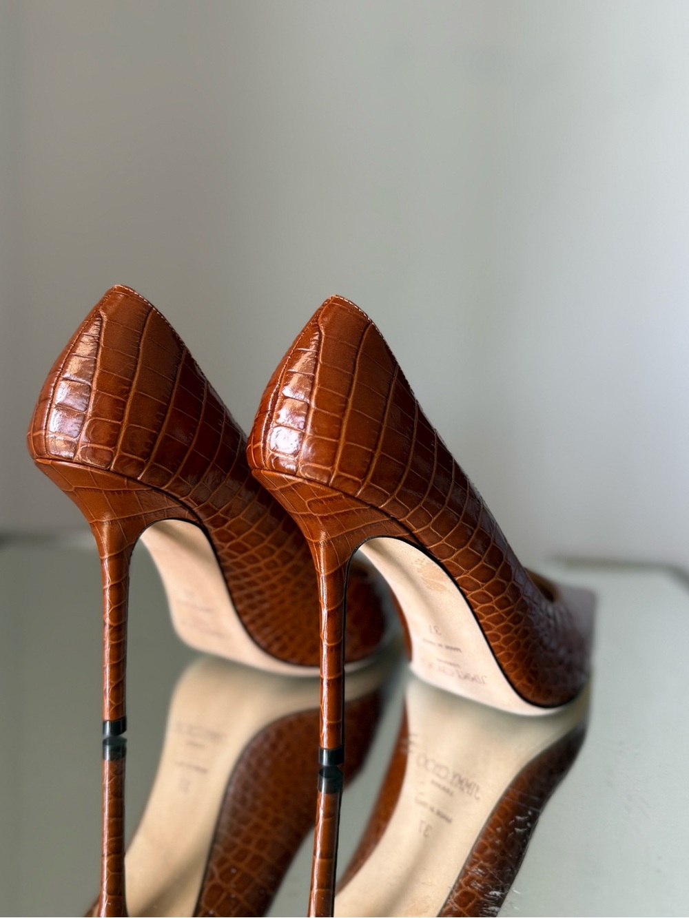 Like new Jimmy Choo Brown Love Crocodile Embossed Heeled Pumps $895 37 - Picture 10 of 13